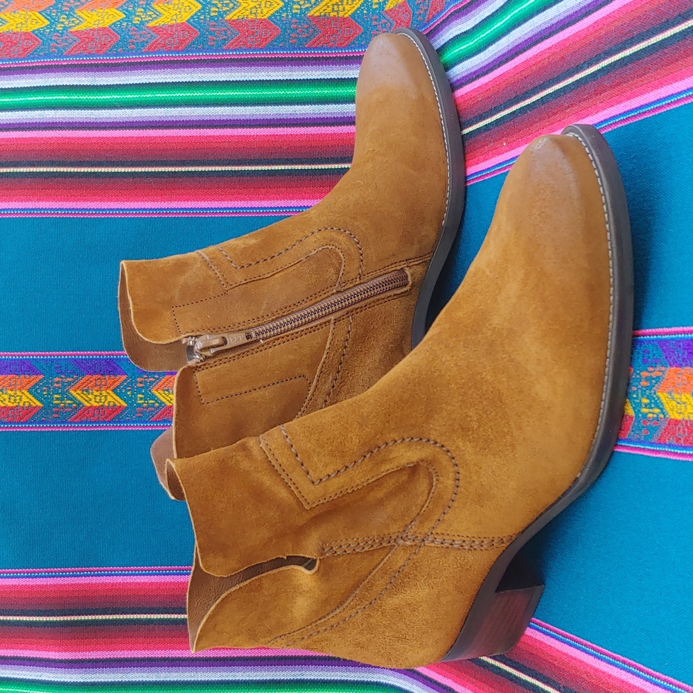 Paul Green Nicole Nut Suede Ankle Western Boots in Chestnut Women's 7